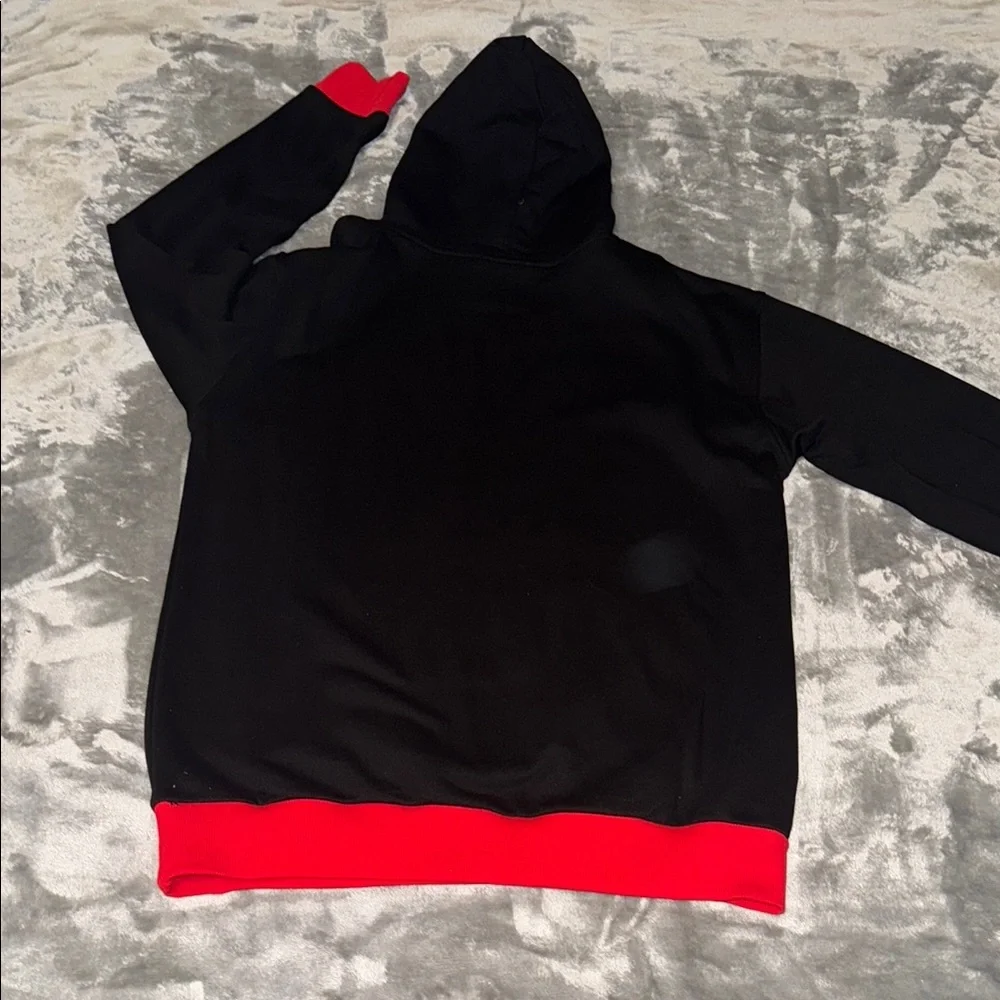 Bacardi Size L Black and Red Hoodie NWOT - Picture 4 of 5